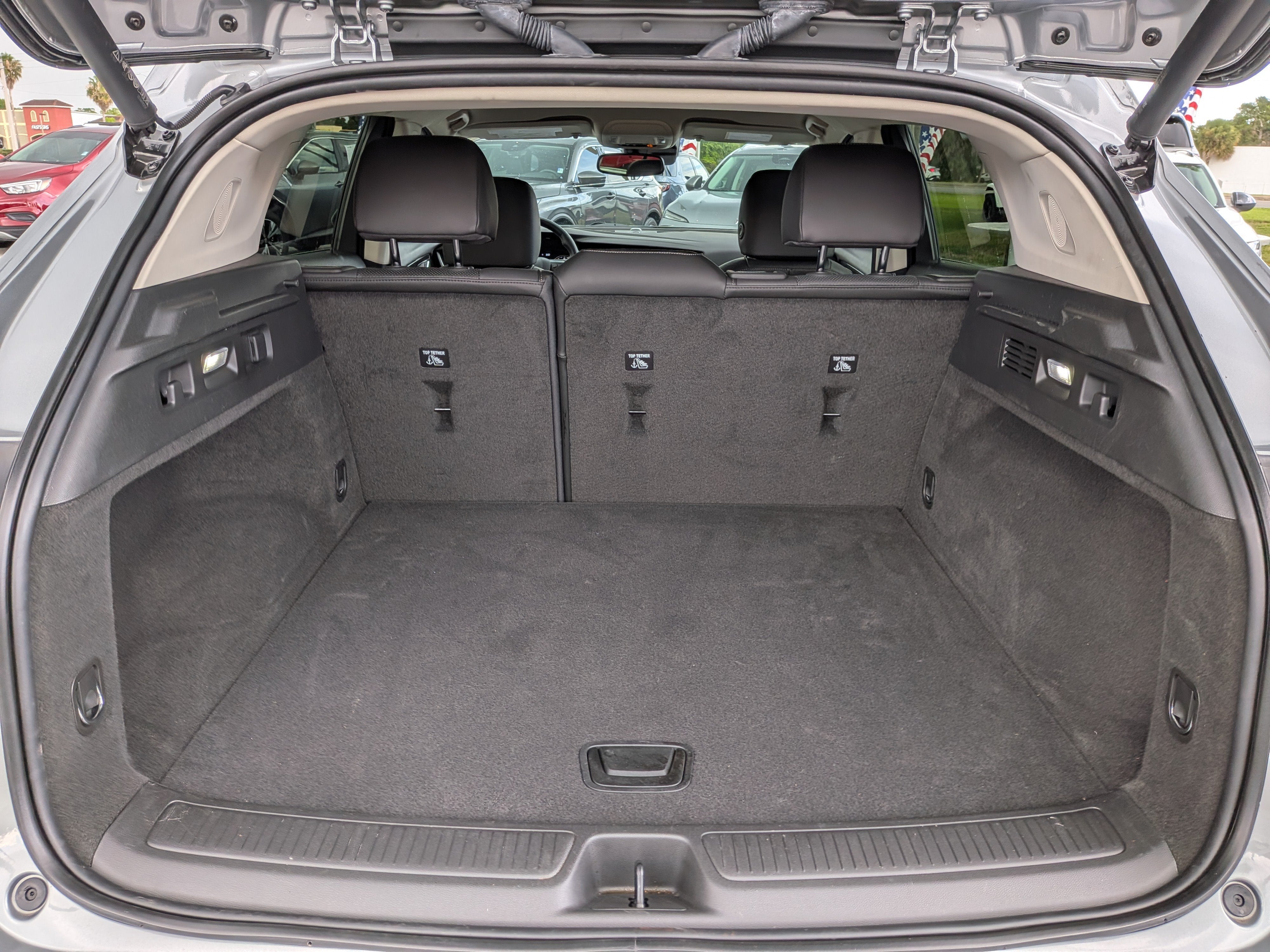 2023 Buick Envision Essence - Photo 17