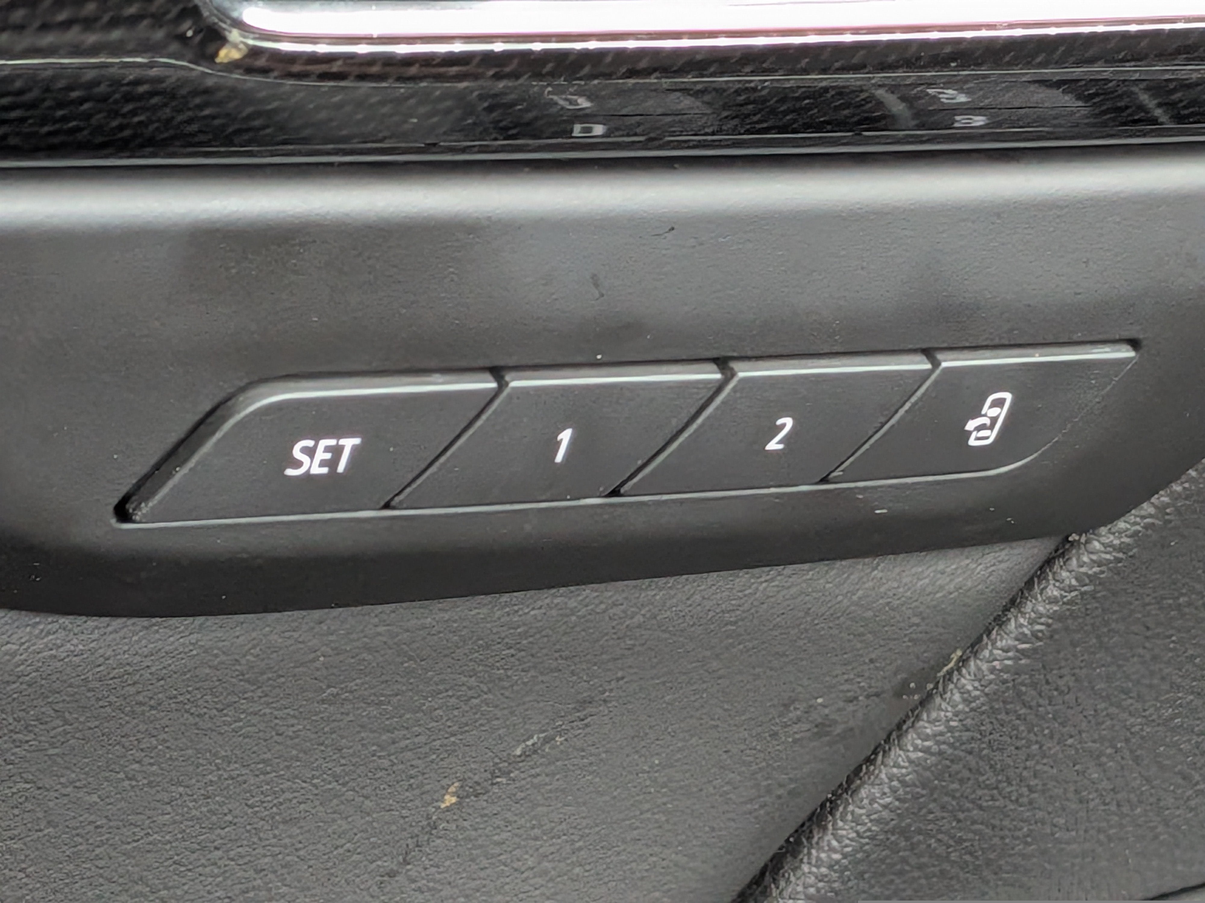2023 Buick Envision Essence - Photo 22