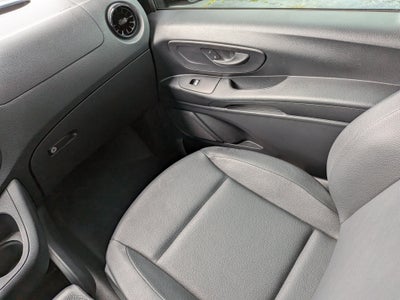 2021 Mercedes-Benz Metris Base