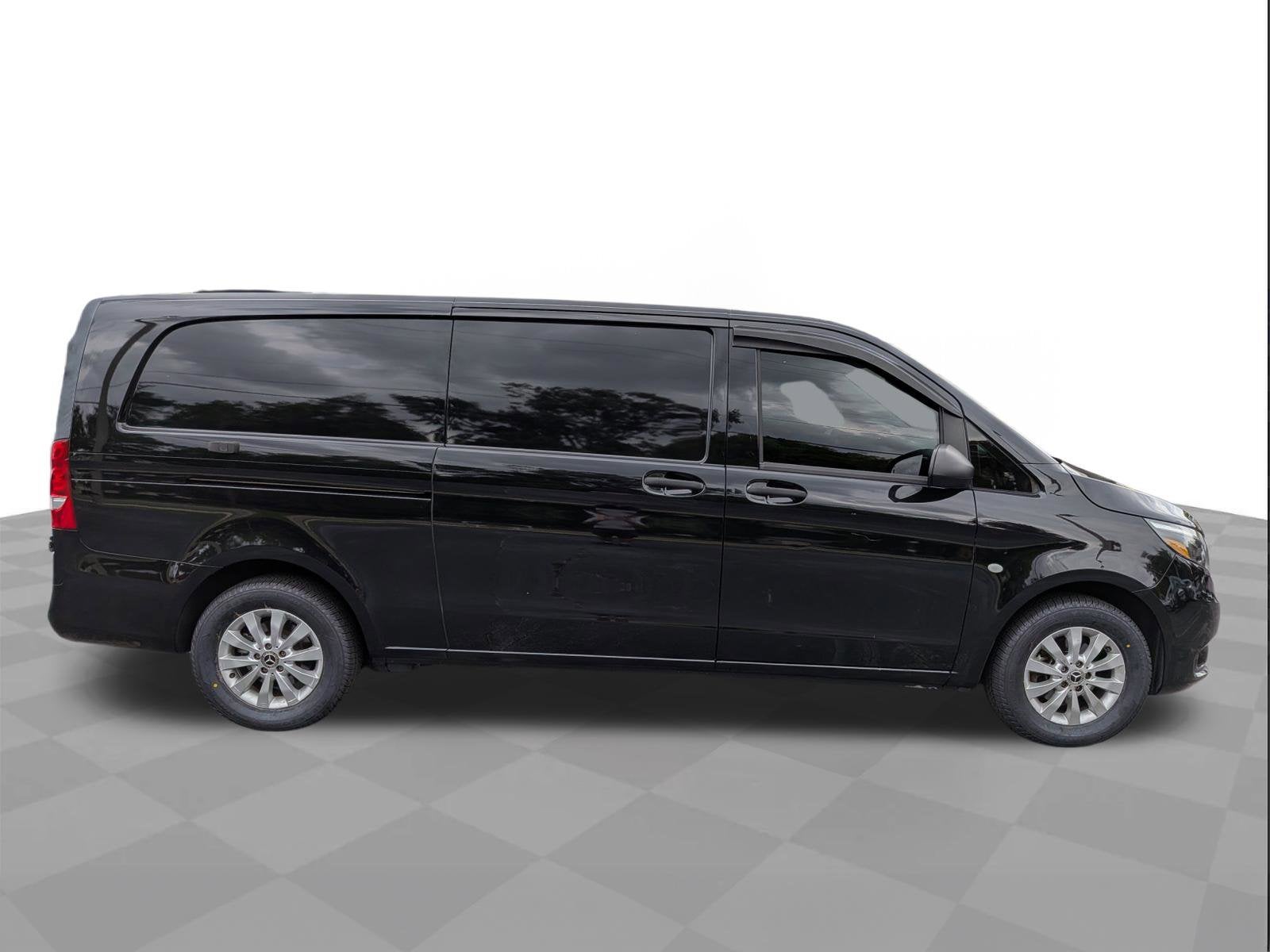 2021 Mercedes-Benz Metris Base