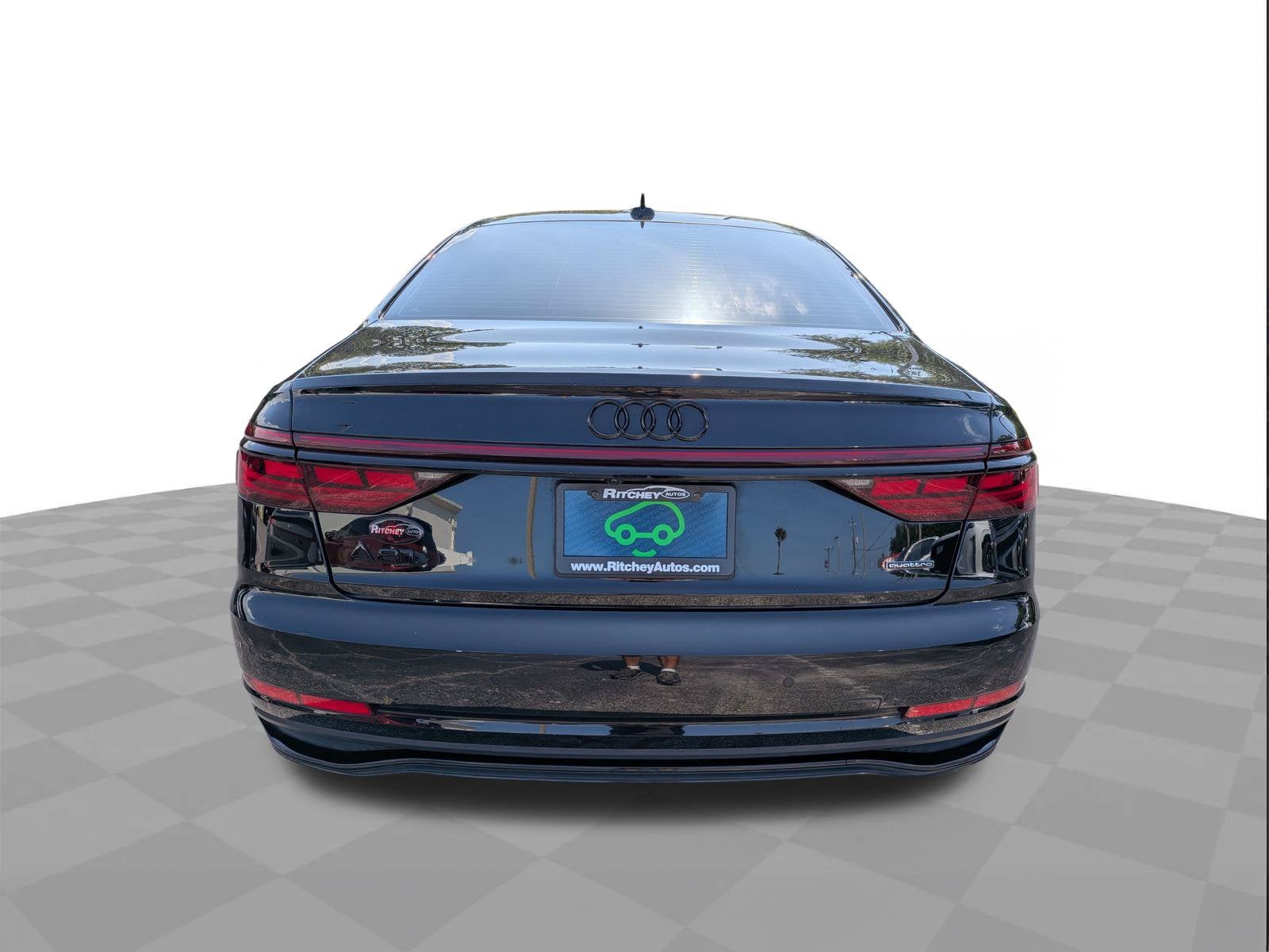 2022 Audi A8 L 55 TFSI quattro Tiptronic