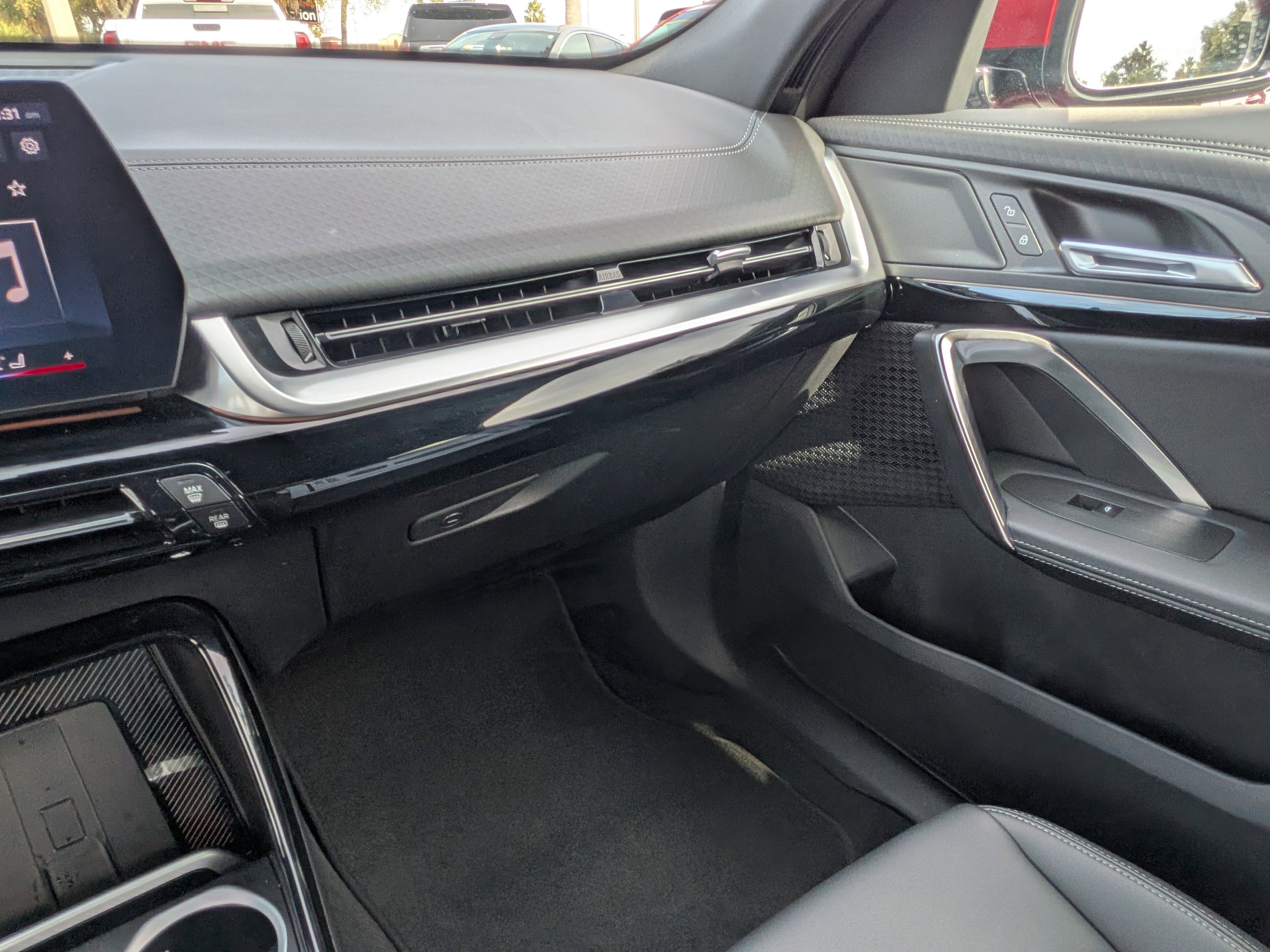 2024 BMW X2 xDrive28i