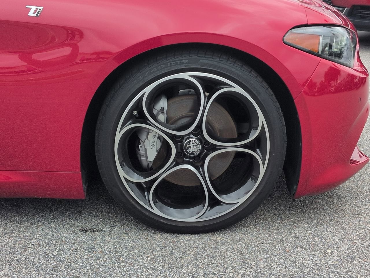 2024 Alfa Romeo Giulia Ti RWD